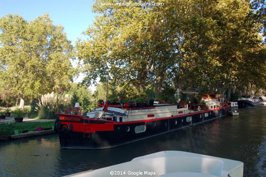 Midi Canal ― Wintering boats