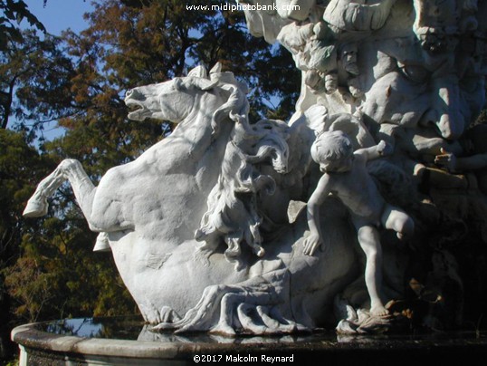 The Statue of Titan - Béziers