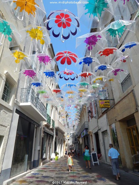 The Umbrellas of Béziers