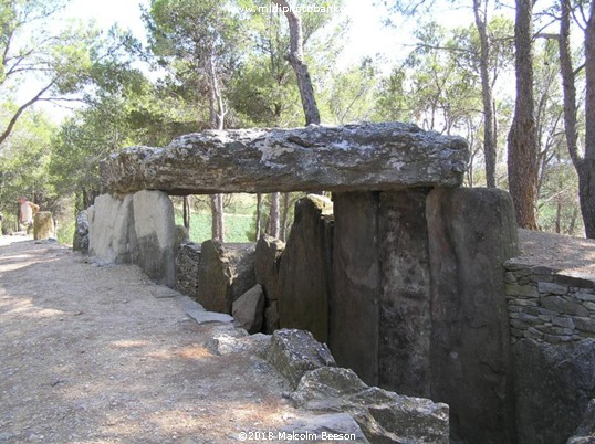 "The Faieries Dolmen" - Pépieux