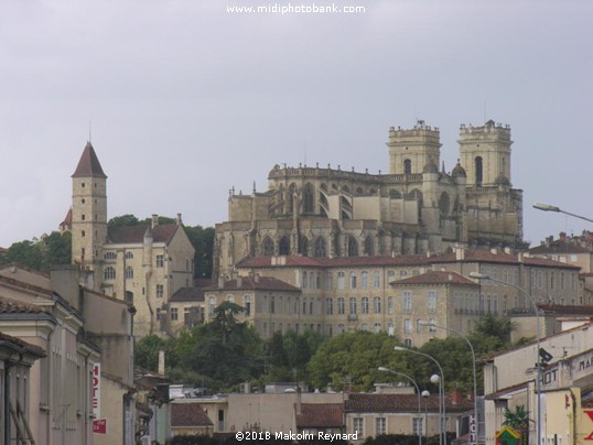 Auch - Historic Capital of "Gascony"