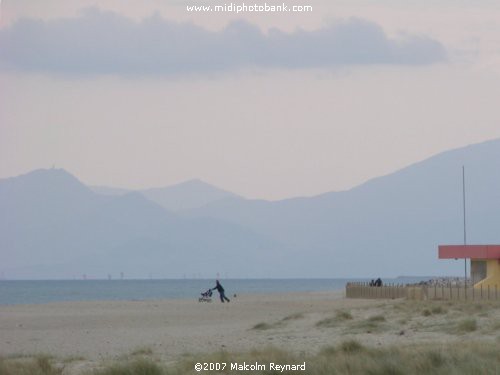 Is it Monsieur Hulot ?