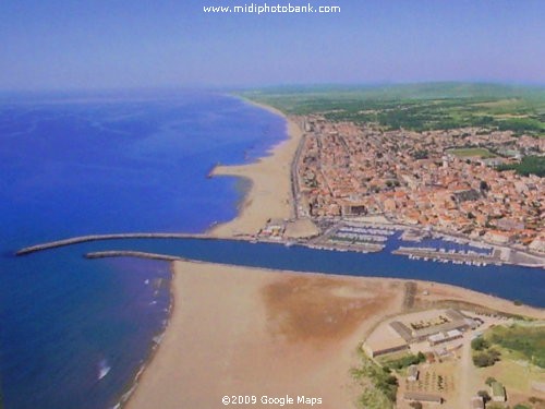 Sunday afternoon promenade