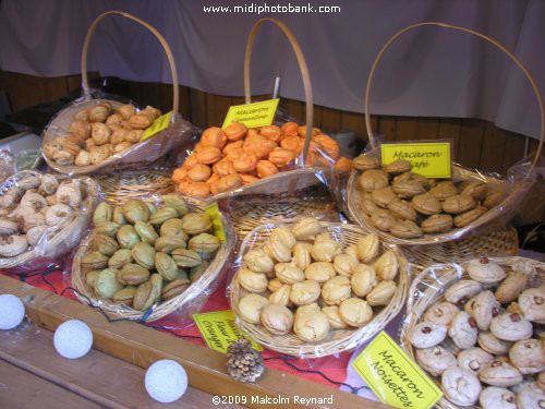 Who's thinking of a "White Christmas"