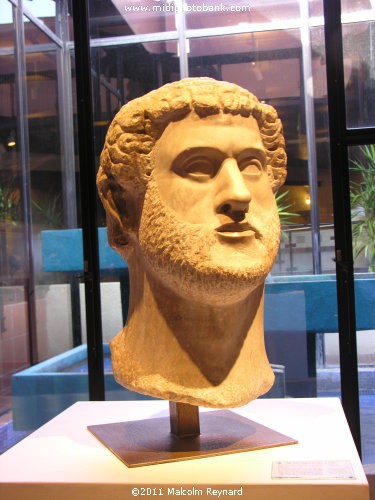 Augustus" and "Alii" - A "Roman Portrait