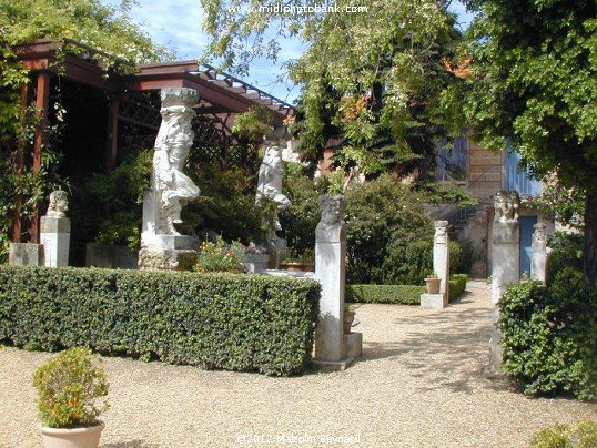 Villa Antonine – The  Summer  Studio of local artist Jean-Antoine Injalbert 